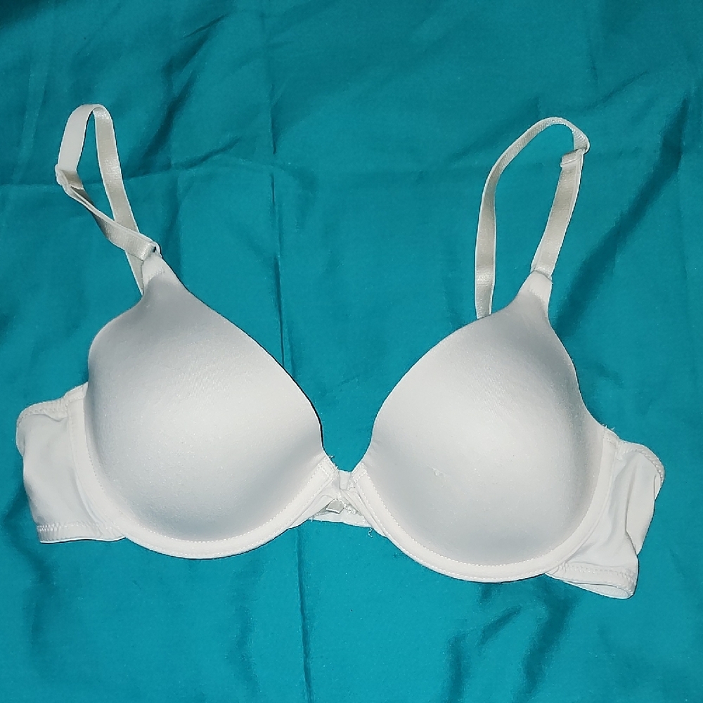 Maidenform Classic White Bra